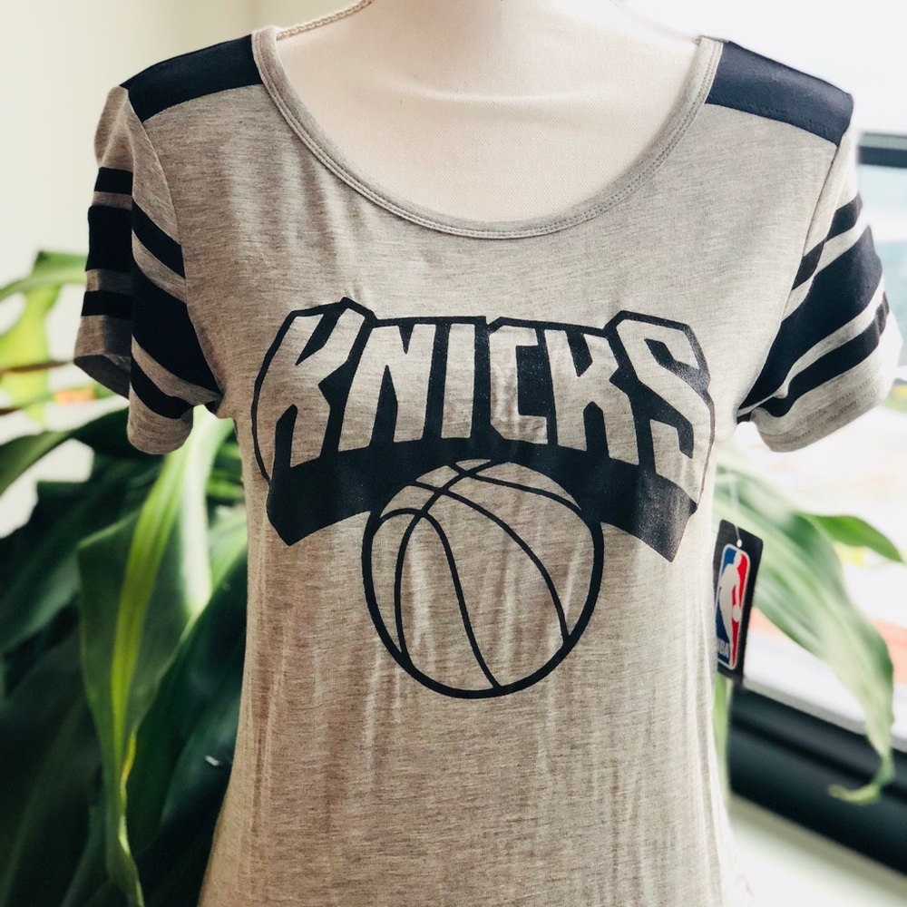♥️ NEW, New York Knicks Tee